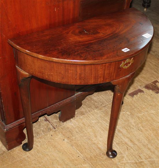 Georgian mahogany demi lune table